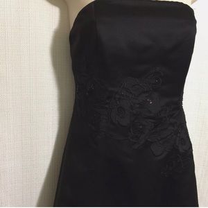 White House Black Market Strapless Dress